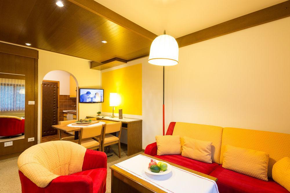 Apparthotel Residende Pircher Bolzano Ngoại thất bức ảnh